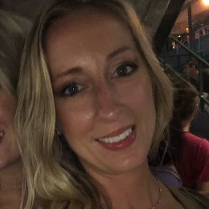 Meet your Posher, Carley